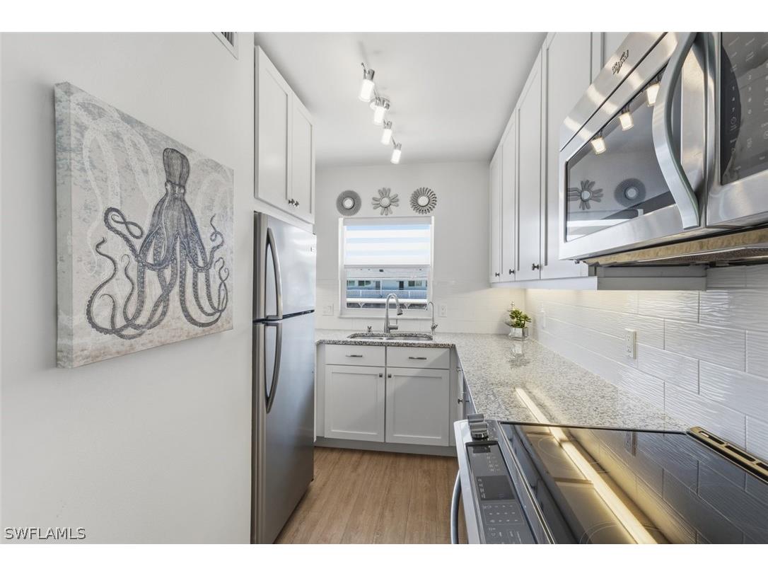 416 Broad Avenue S #H416 Naples FL 34102 226005901 image9