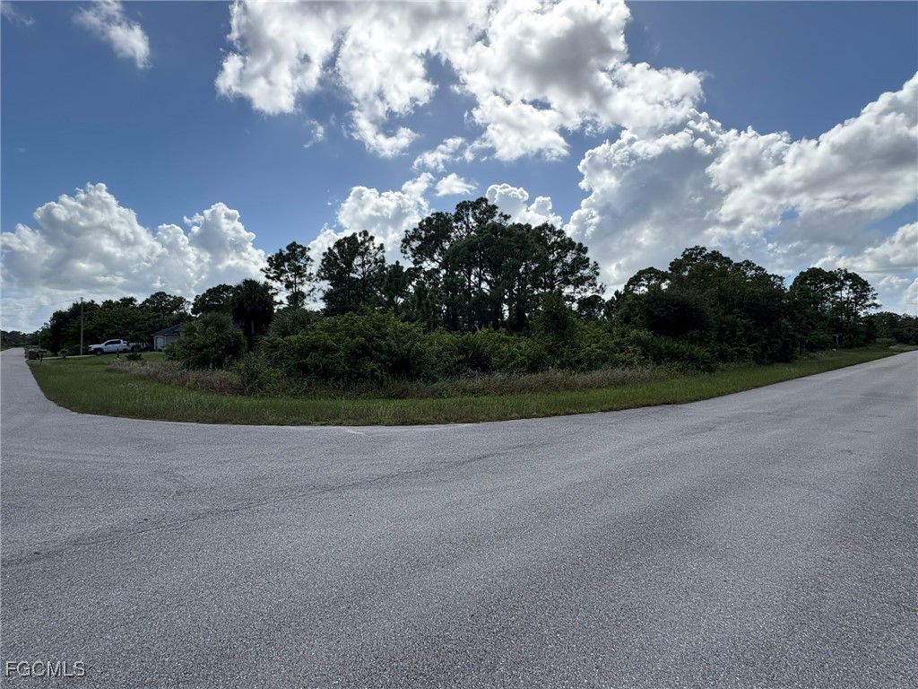 416 Majors Avenue S Lehigh Acres FL 33974 2025014138 image4