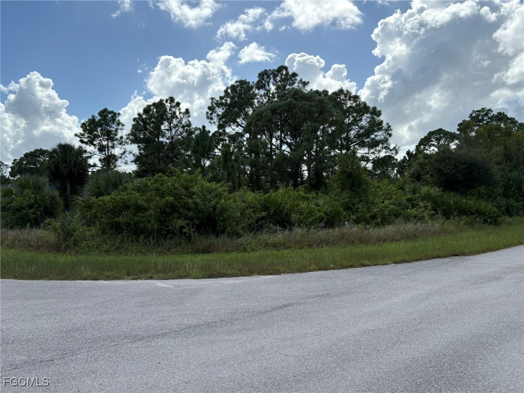 416 Majors Avenue S Lehigh Acres FL 33974 2025014138 image5