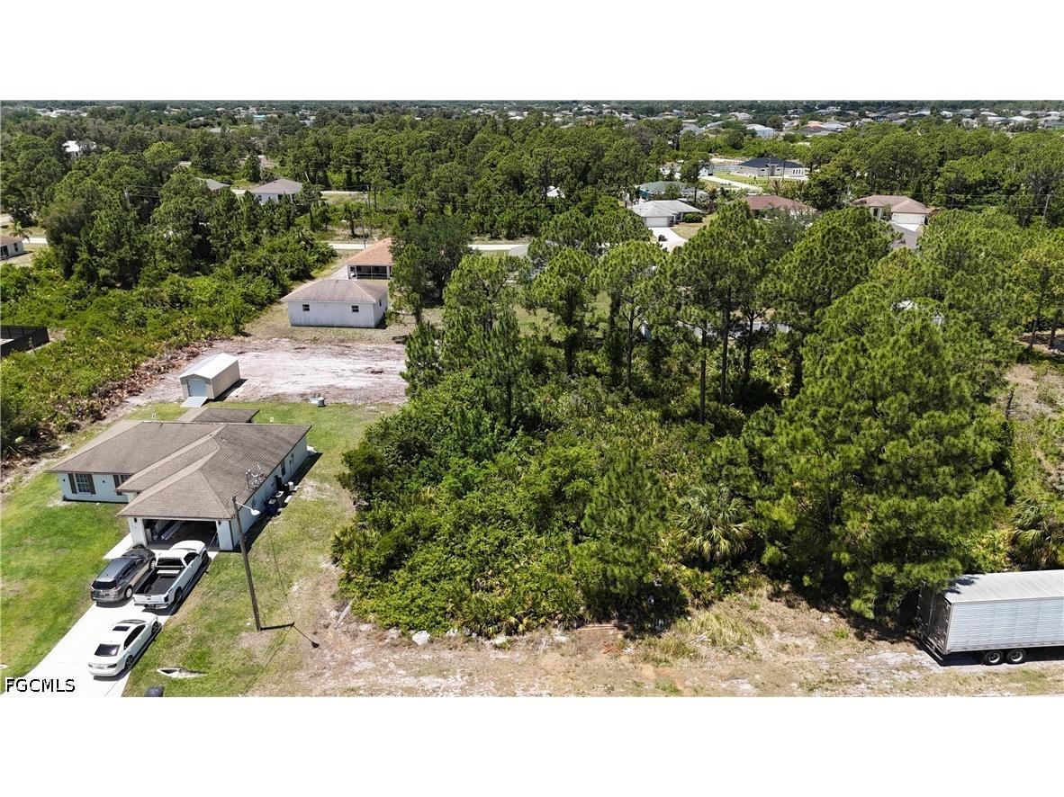 416 Palmyra Avenue Lehigh Acres FL 33974 2026018950 image1