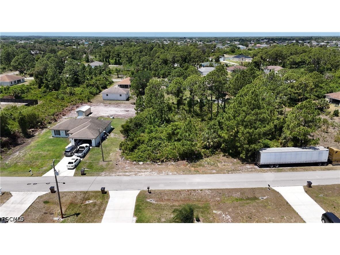 416 Palmyra Avenue Lehigh Acres FL 33974 2026018950 image2