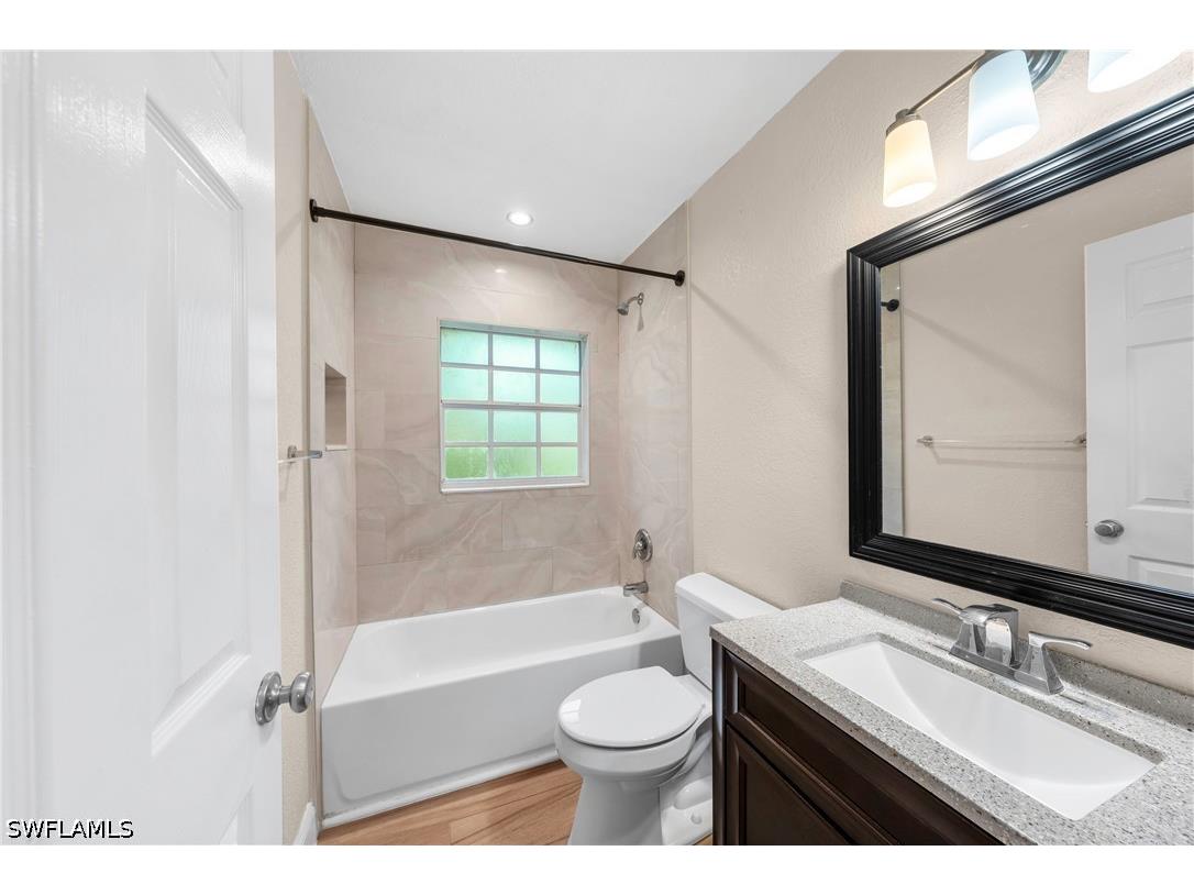 4160 5th Avenue SW Naples FL 34119 226020449 image26