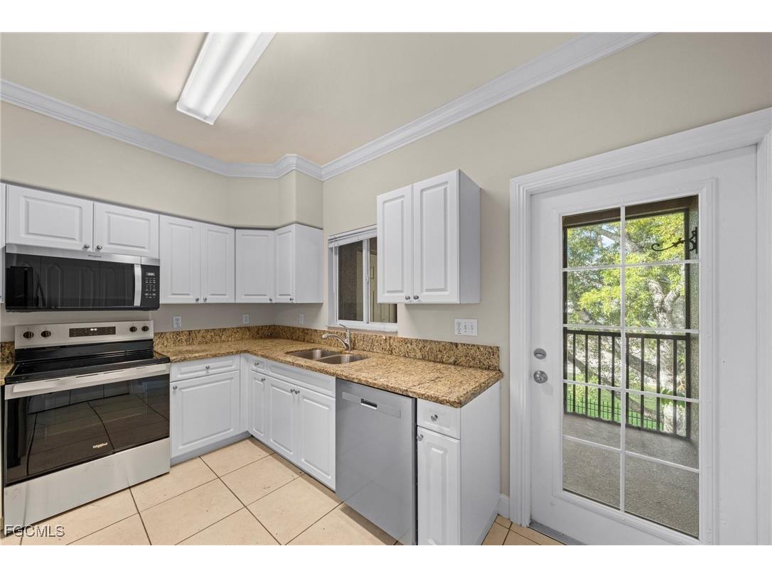4160 Castilla Circle #101 Fort Myers FL 33916 2025017132 image6