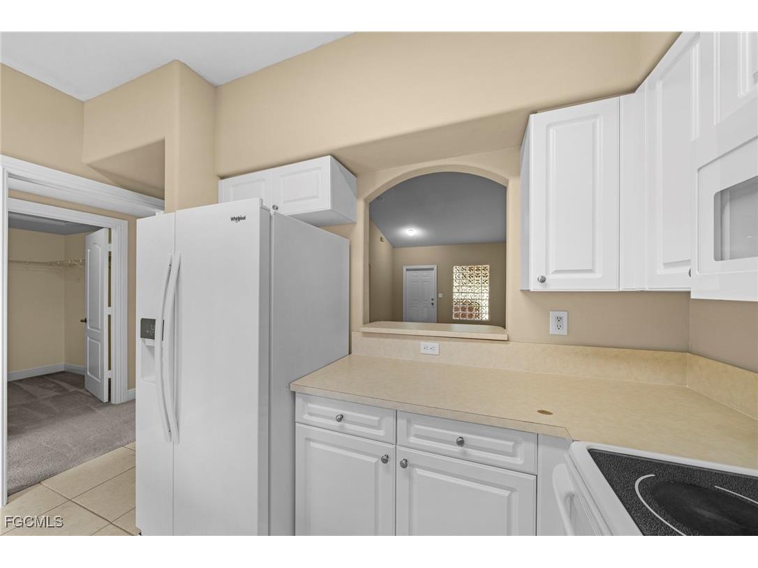 4160 Castilla Circle #202 Fort Myers FL 33916 2025016688 image9