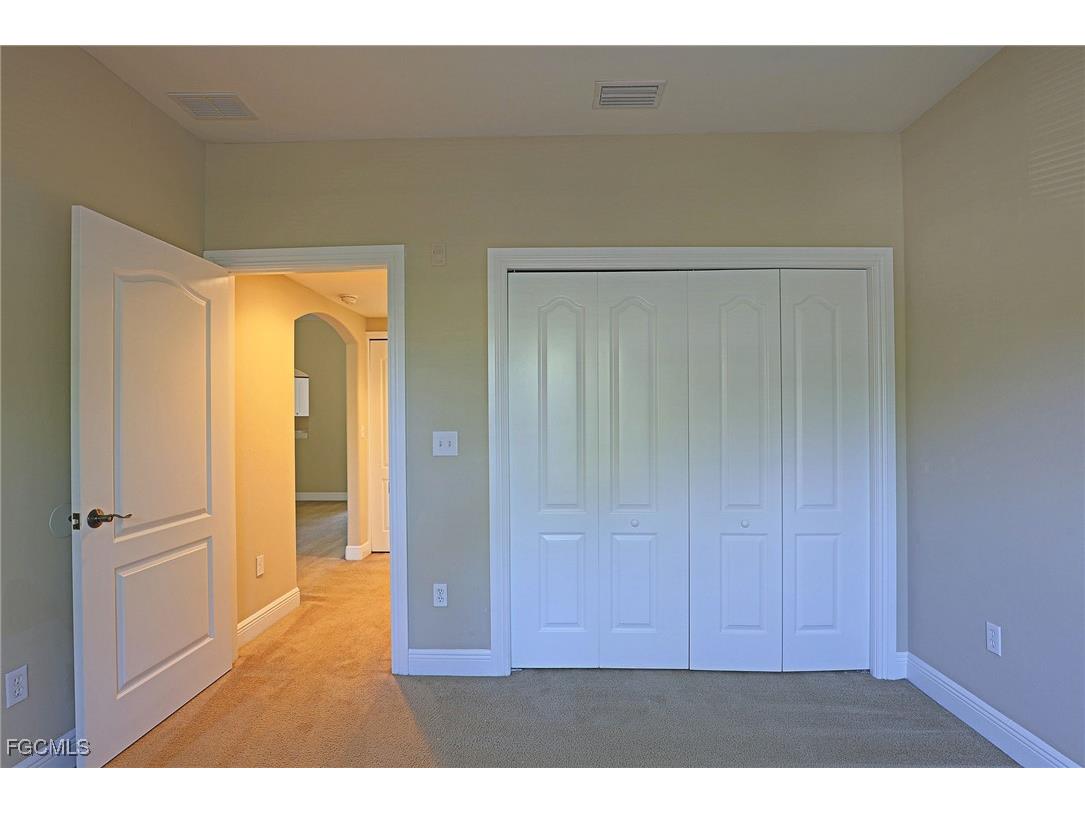 4160 Castilla Circle #202 Fort Myers FL 33916 2025020110 image11