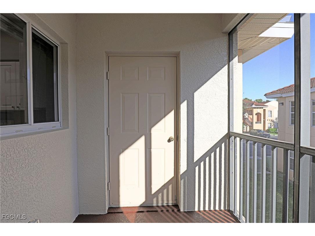 4160 Castilla Circle #202 Fort Myers FL 33916 2025020110 image13