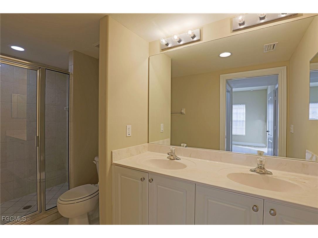 4160 Castilla Circle #202 Fort Myers FL 33916 2025020110 image9