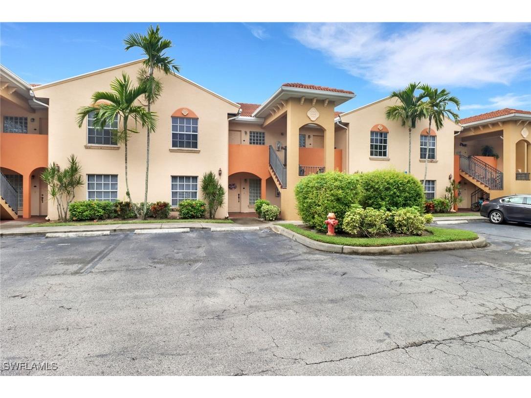 4160 Castilla Circle #203 Fort Myers FL 33916 224062046 image1
