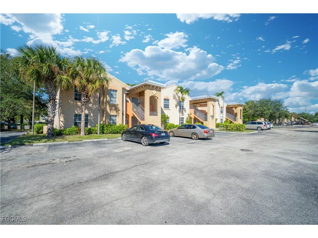 4160 Castilla Circle #204 Fort Myers FL 33916 2025016706 image19