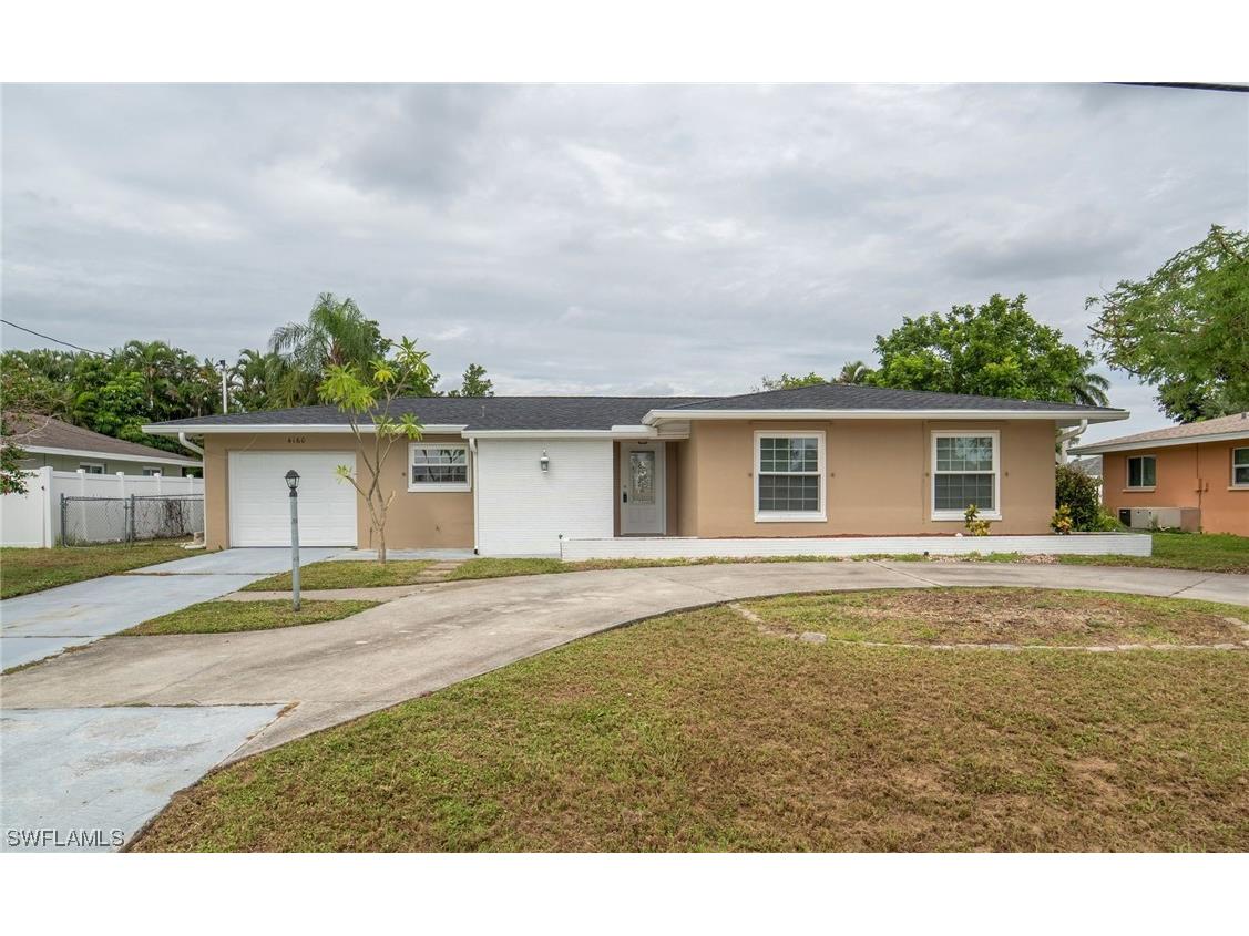 4160 Country Club Boulevard Cape Coral FL 33904 223075127 image1