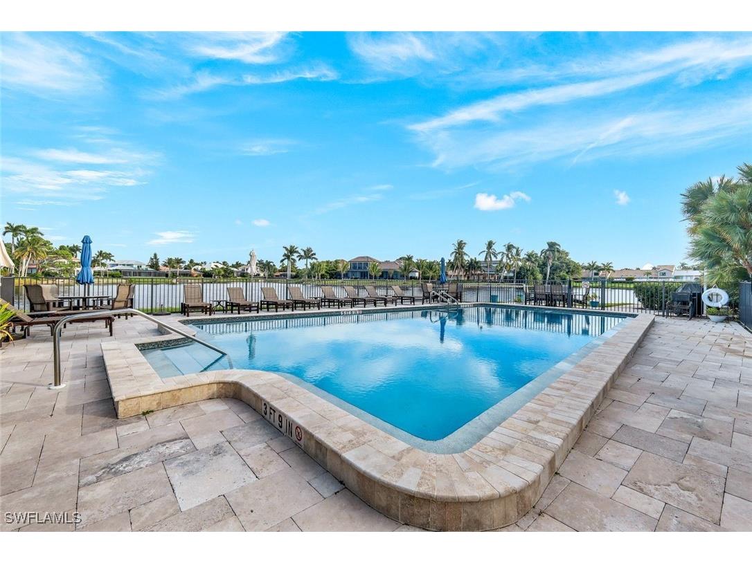 4160 Crayton Road #A8 Naples FL 34103 225080694 image2