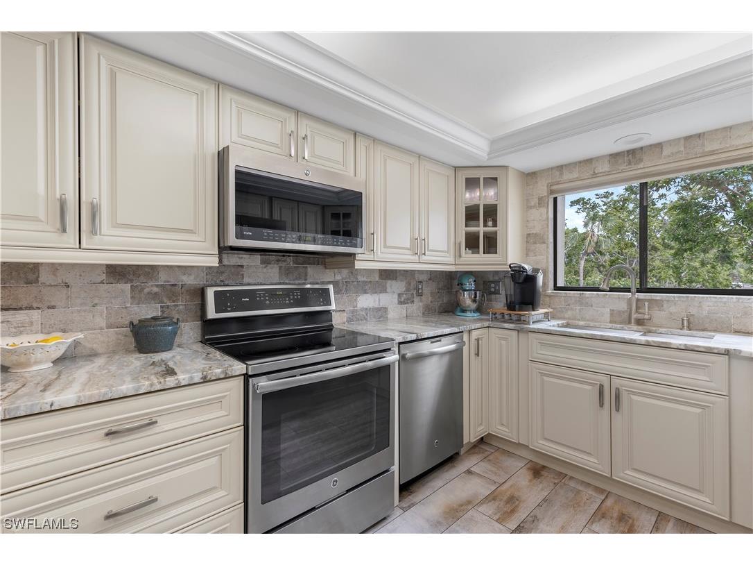 4160 Steamboat Bend E #206 Fort Myers FL 33919 223021231 image1