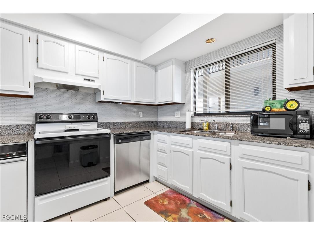 4160 Steamboat Bend E #302 Fort Myers FL 33919 2026011969 image10