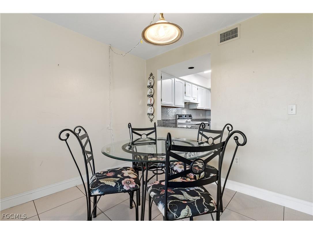 4160 Steamboat Bend E #302 Fort Myers FL 33919 2026011969 image14