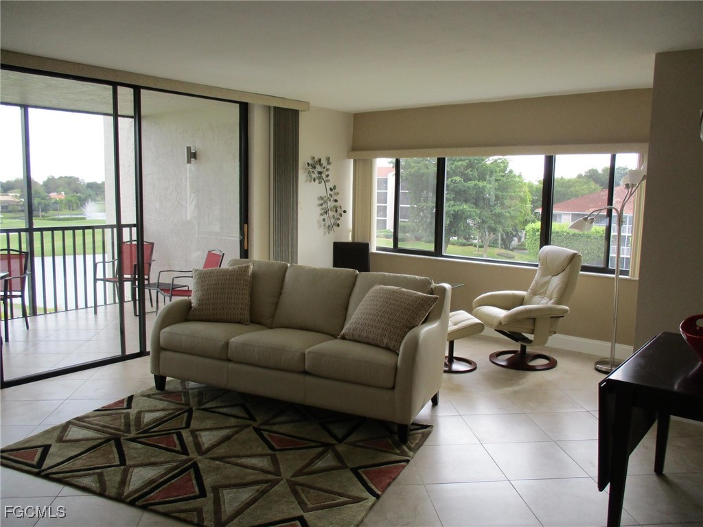 4160 Steamboat Bend E #403 Fort Myers FL 33919 2025016487 image11