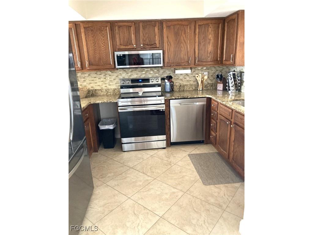 4160 Steamboat Bend E #403 Fort Myers FL 33919 2025016487 image14
