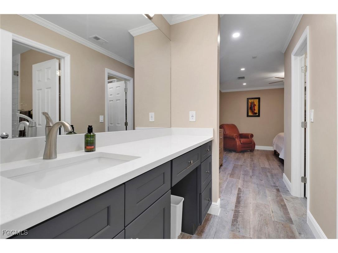  Fort Myers FL 33919 2025000965 image14