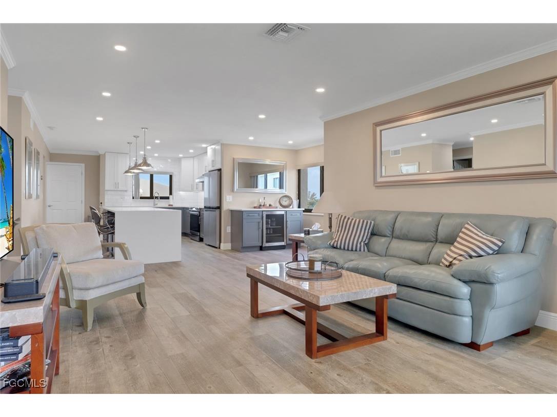  Fort Myers FL 33919 2025000965 image9