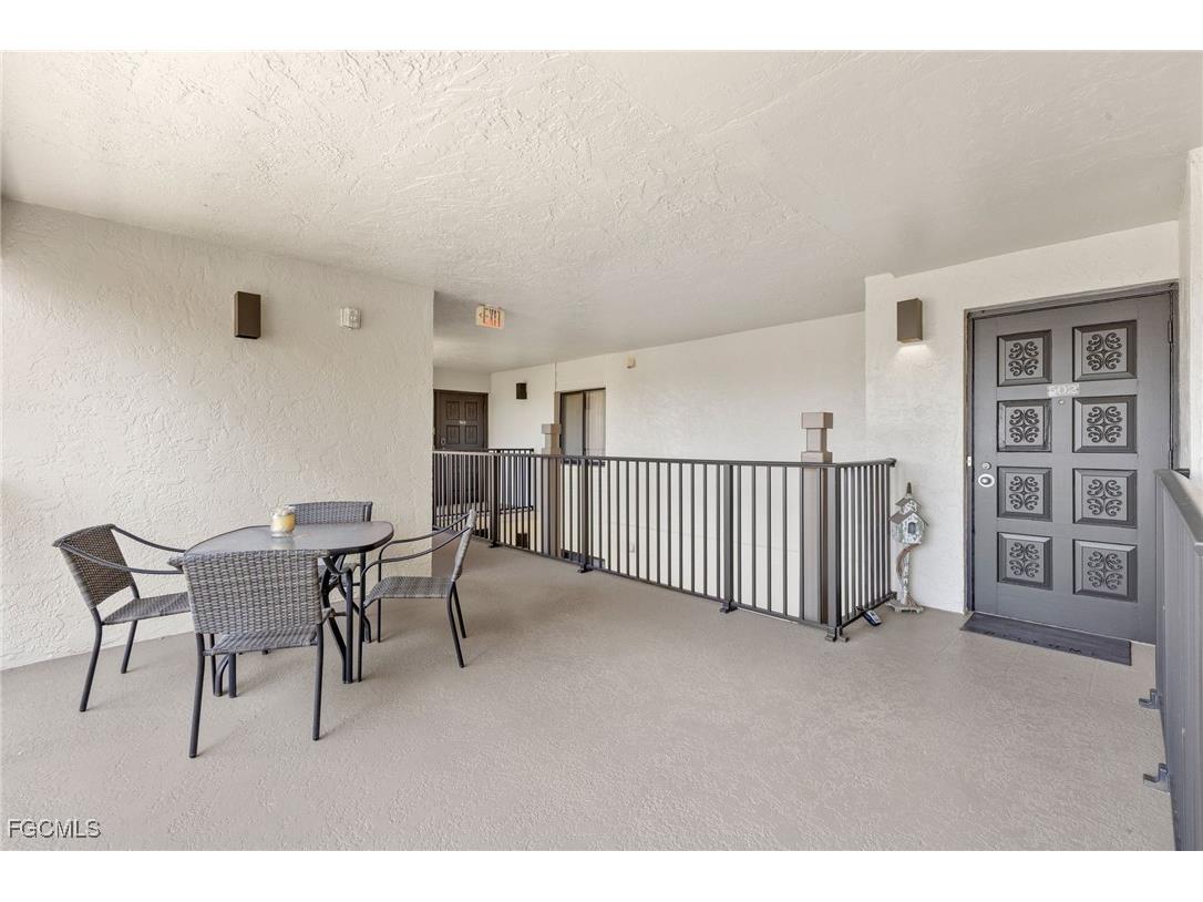 4160 Steamboat Bend E #502 Fort Myers FL 33919 2025012898 image15