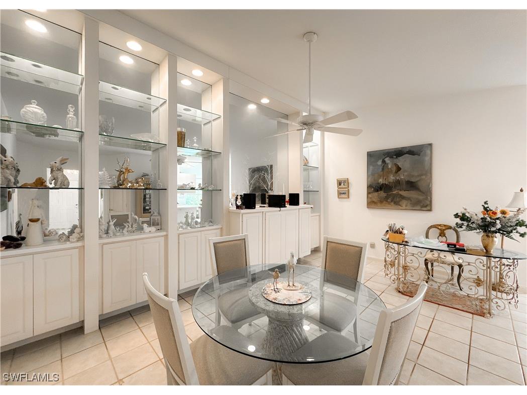 4162 Los Altos Court Naples FL 34109 223060790 image1