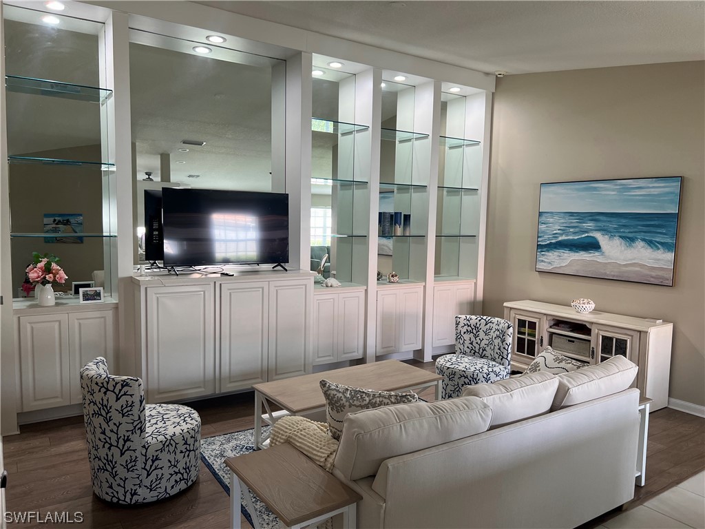 4167 Saint George Lane Naples FL 34119 223076476 image1