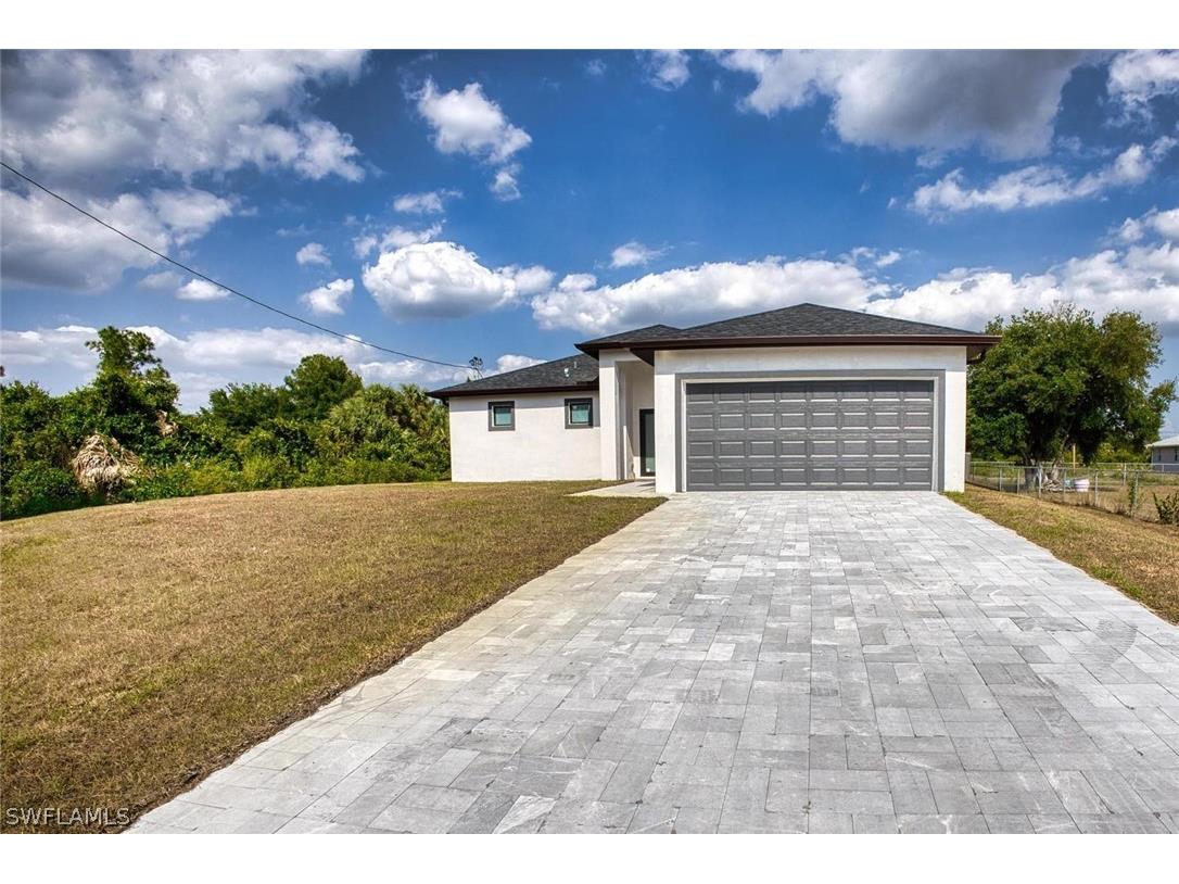 417 Mcarthur Boulevard Lehigh Acres FL 33974 224045998 image1