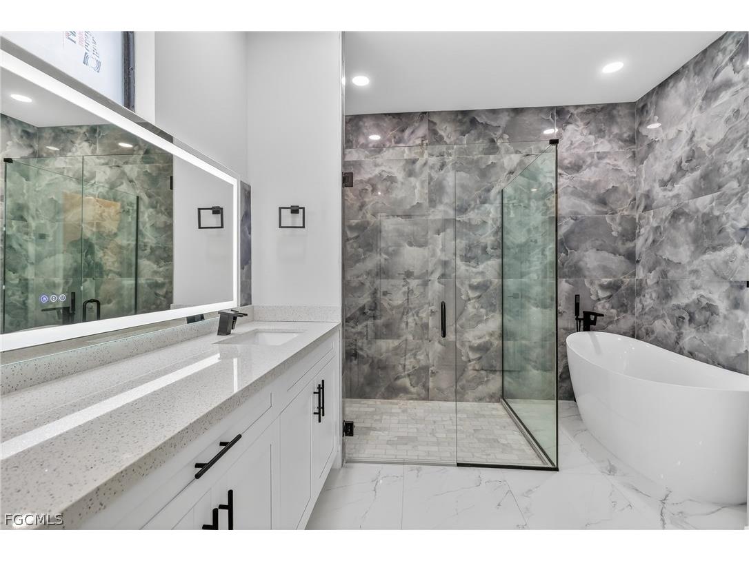 417 Mercedes Court Lehigh Acres FL 33972 2026009633 image19