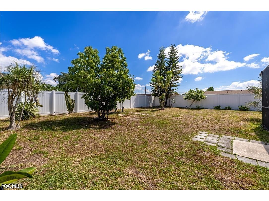 417 NE 14th Avenue Cape Coral FL 33909 2026022424 image36