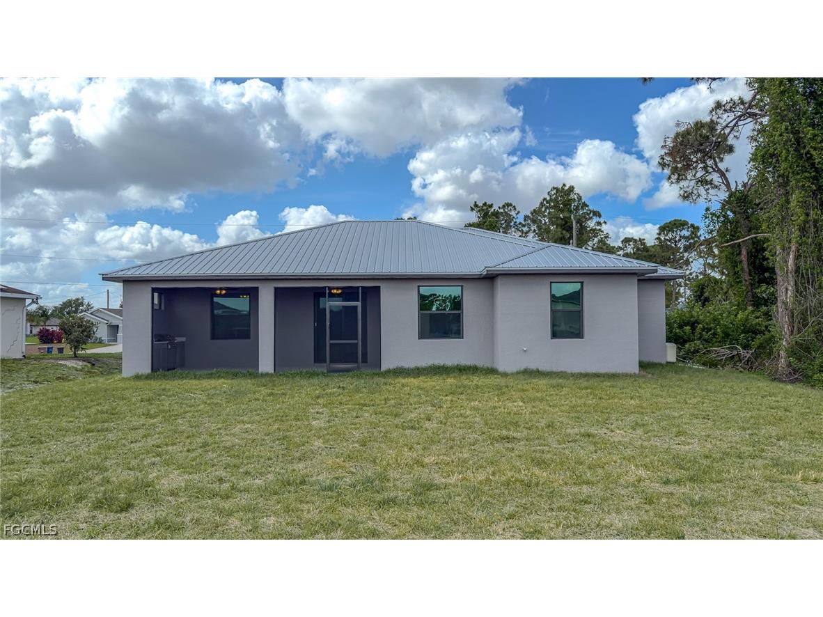 417 Paddock Street Lehigh Acres FL 33974 2026007609 image34