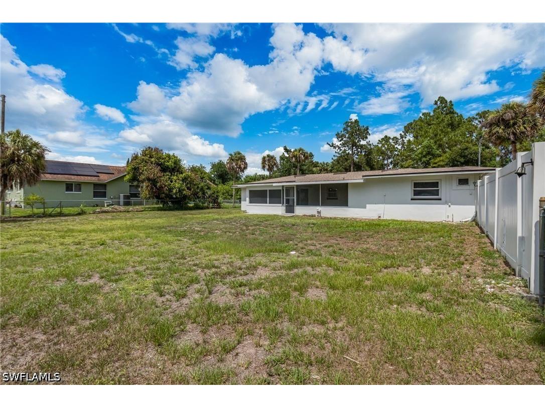 417 Roosevelt Avenue Lehigh Acres FL 33936 226021191 image23