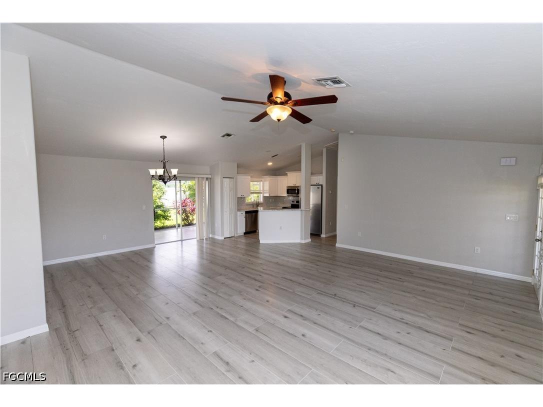 417 SE 21st Terrace Cape Coral FL 33990 2026009794 image6
