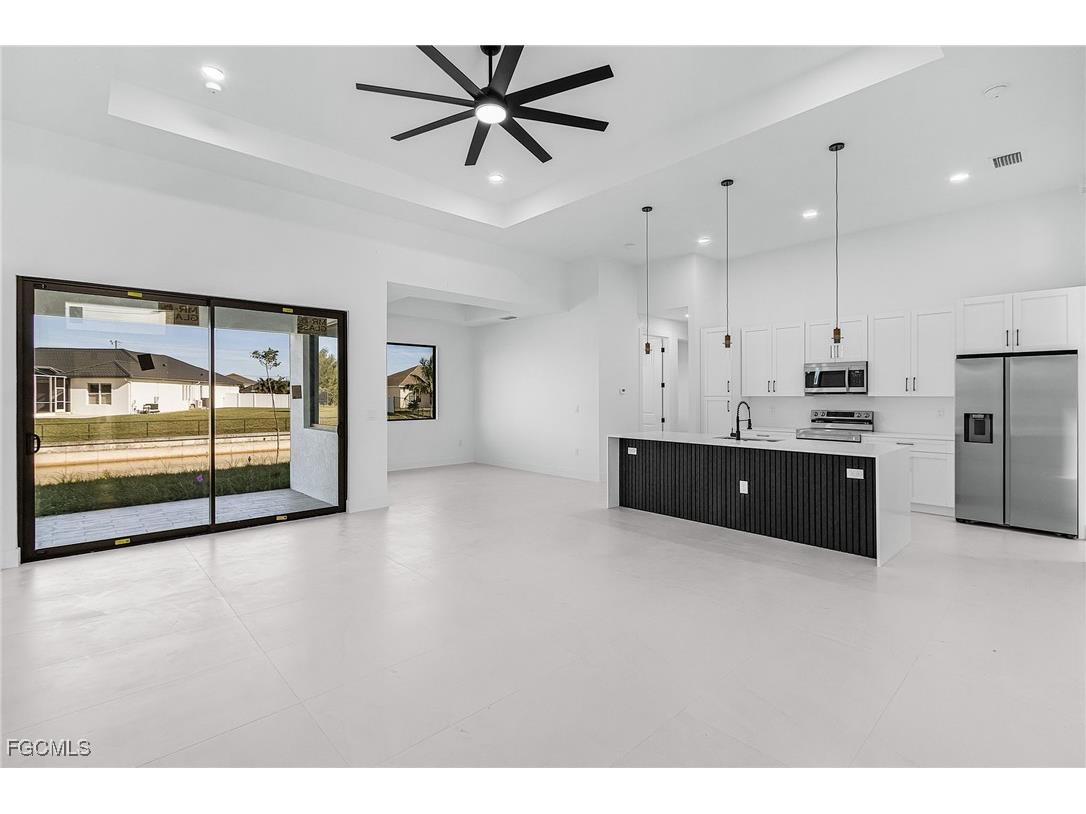 417 SW 23rd Terrace Cape Coral FL 33991 2025023972 image11