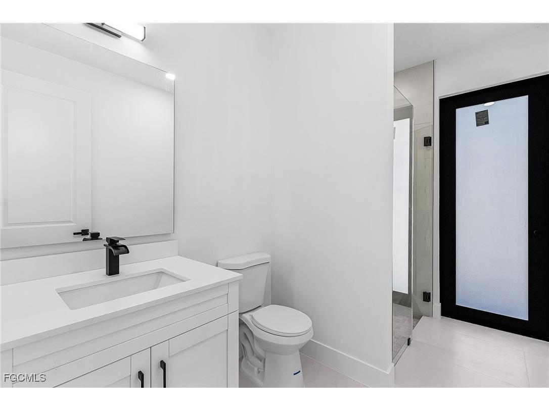 417 SW 23rd Terrace Cape Coral FL 33991 2025023972 image17