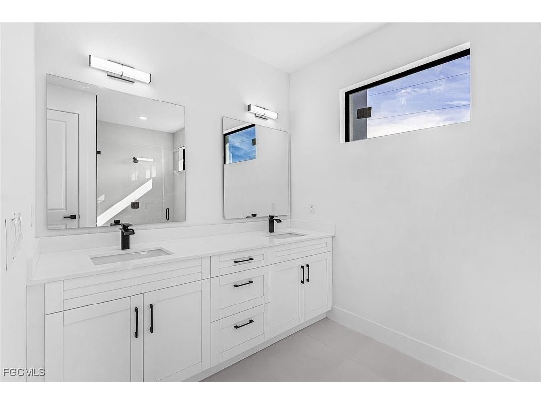 417 SW 23rd Terrace Cape Coral FL 33991 2025023972 image22