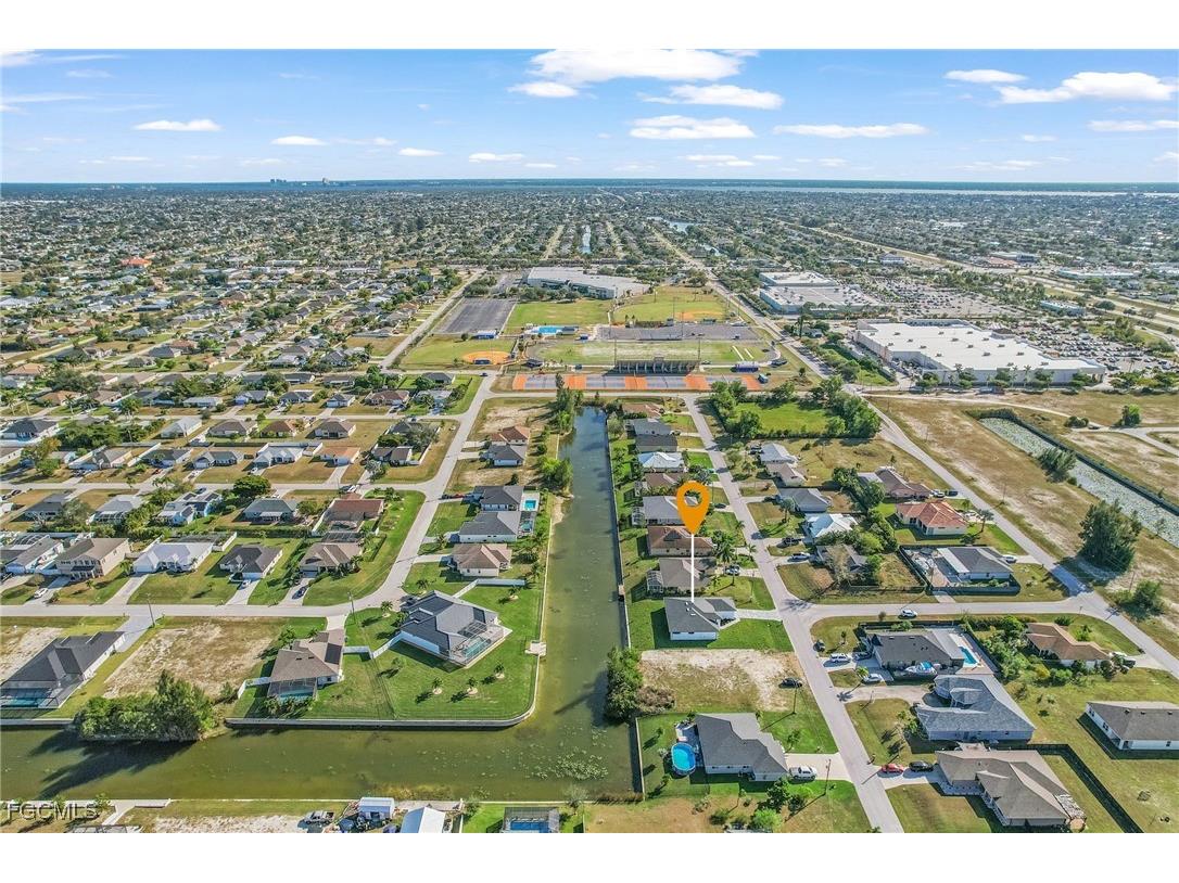 417 SW 23rd Terrace Cape Coral FL 33991 2025023972 image32