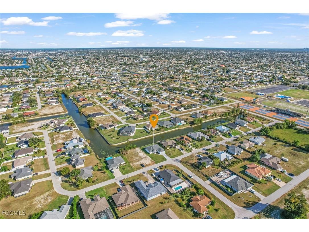 417 SW 23rd Terrace Cape Coral FL 33991 2025023972 image33