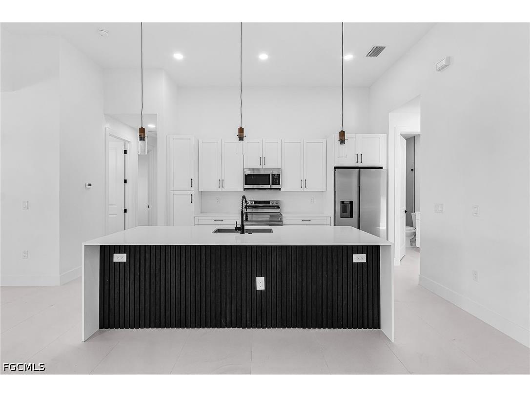 417 SW 23rd Terrace Cape Coral FL 33991 2026014299 image8