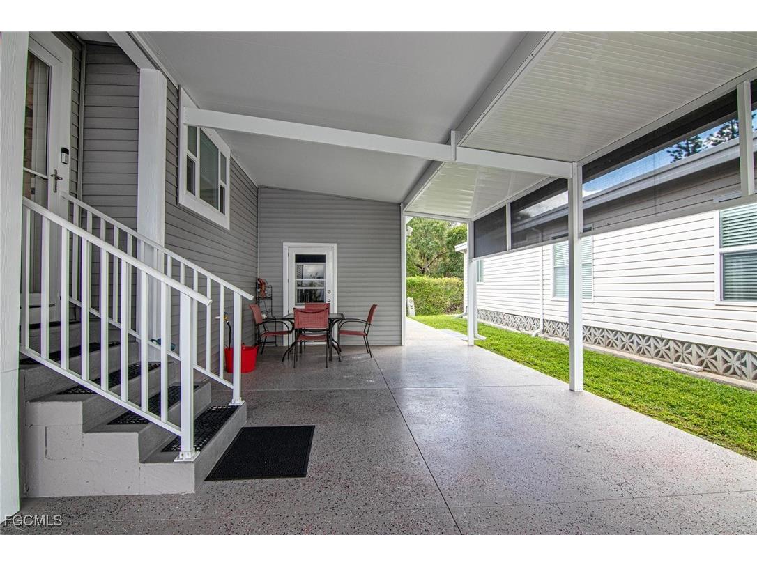 417 Snead Drive North Fort Myers FL 33903 2025014500 image3