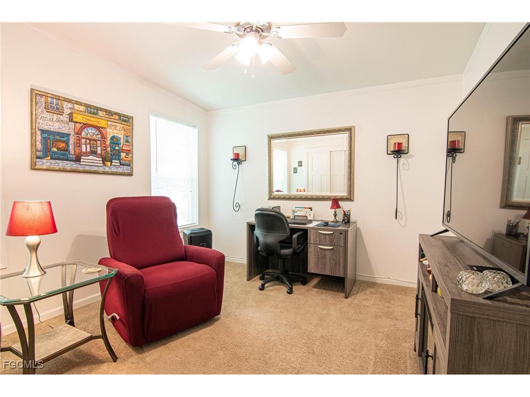 417 Snead Drive North Fort Myers FL 33903 2025014500 image32