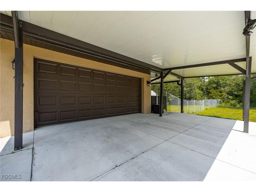 417 Thompson Avenue Lehigh Acres FL 33972 2025002811 image4