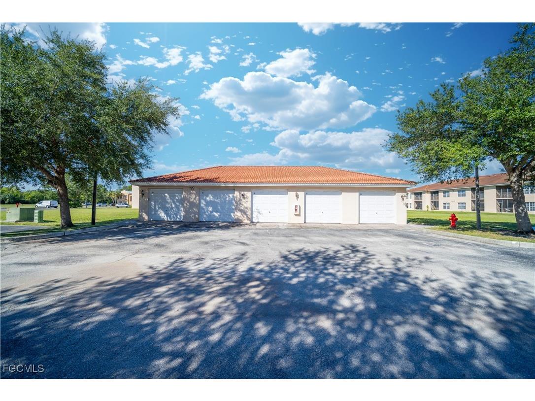 4172 Castilla Circle #101 Fort Myers FL 33916 2025017160 image26