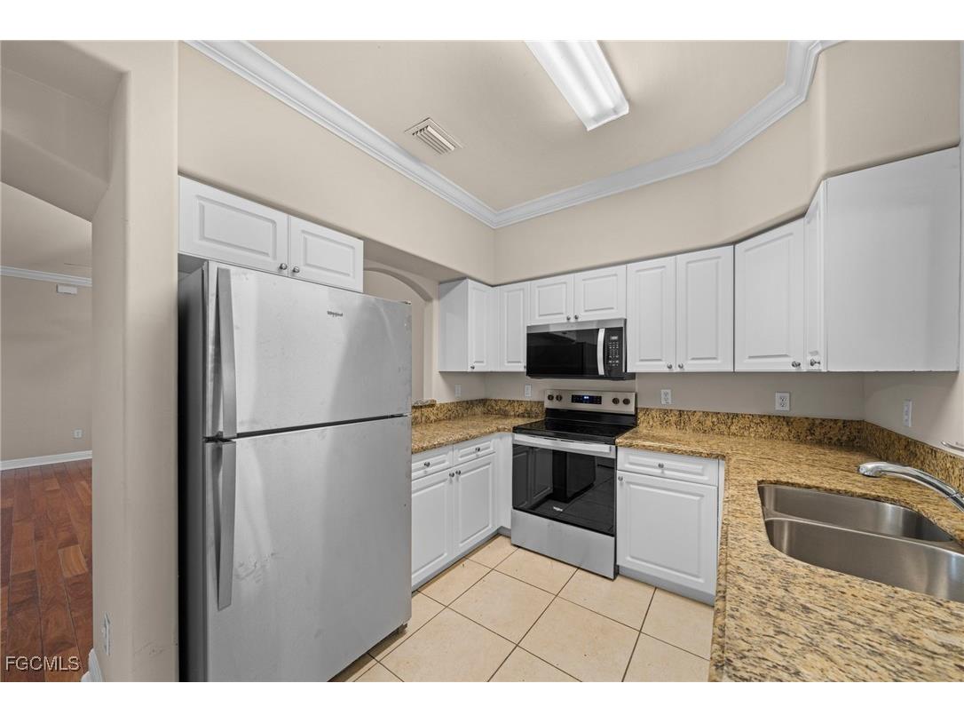 4172 Castilla Circle #101 Fort Myers FL 33916 2025017160 image8