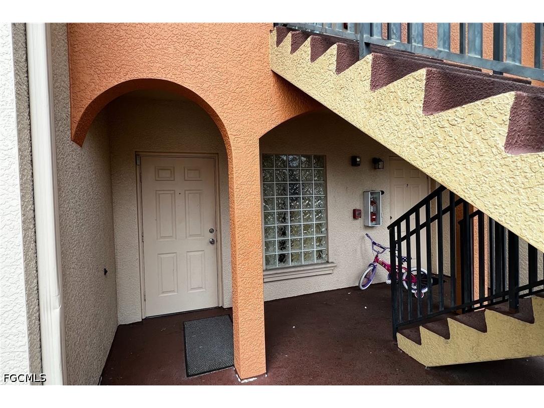 4172 Castilla Circle #105 Fort Myers FL 33916 2026023660 image2