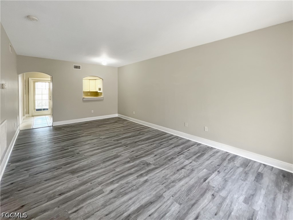 4172 Castilla Circle #105 Fort Myers FL 33916 2026023660 image3