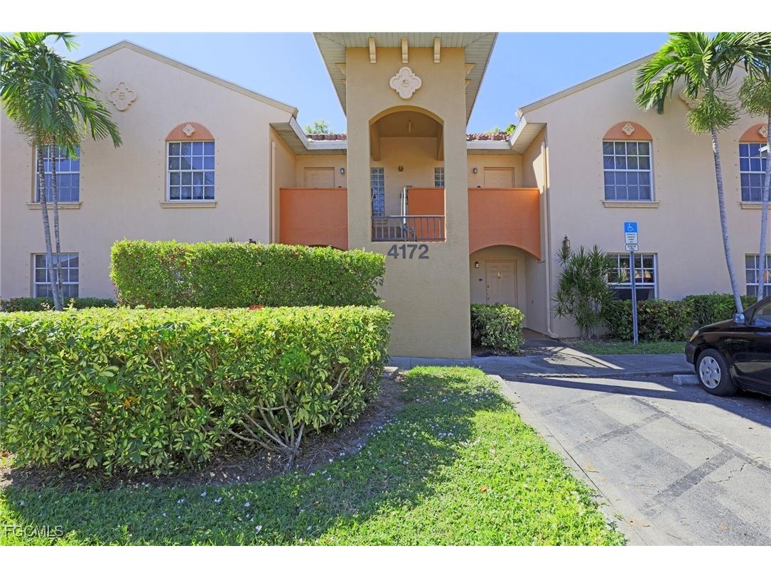 4172 Castilla Circle #206 Fort Myers FL 33916 2025021076 image1