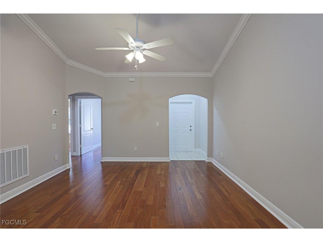 4172 Castilla Circle #206 Fort Myers FL 33916 2025021076 image3