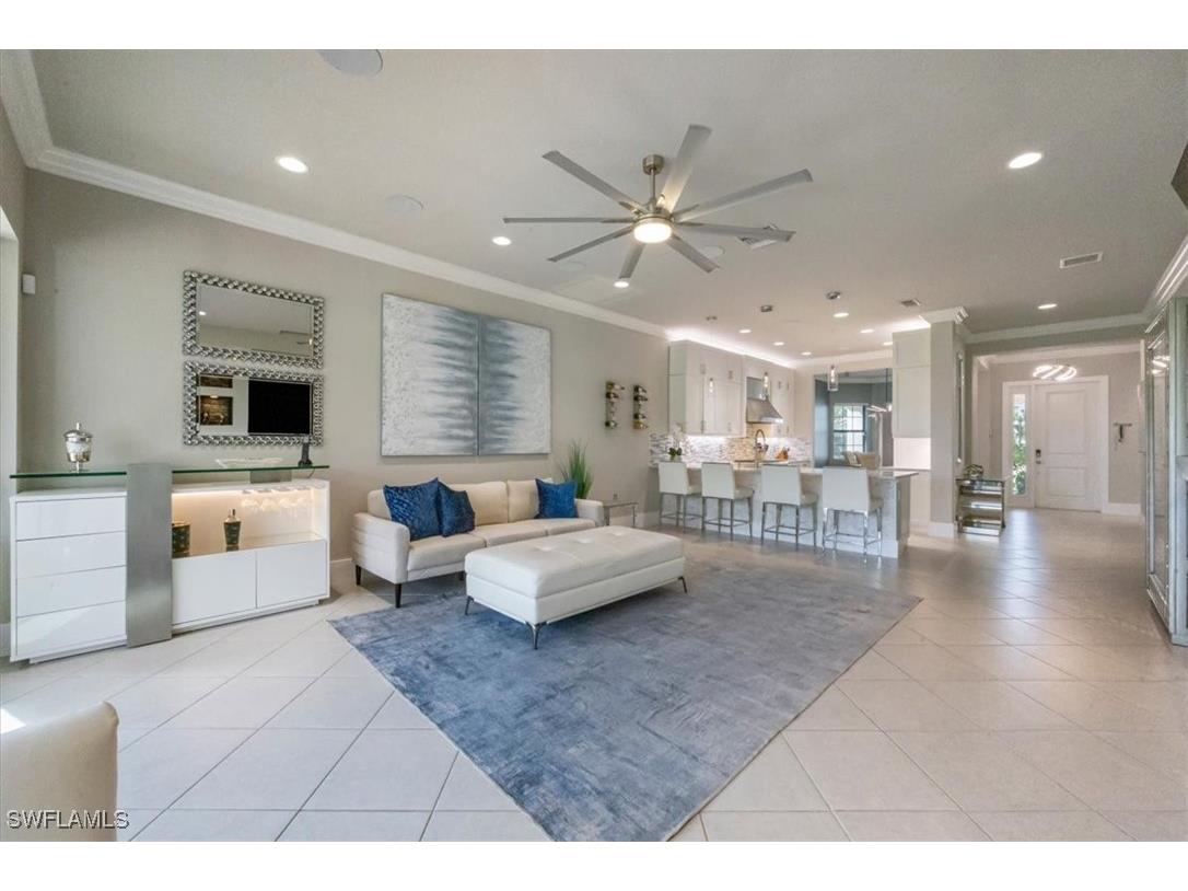 4172 Crescent Court Naples FL 34119 225076264 image11