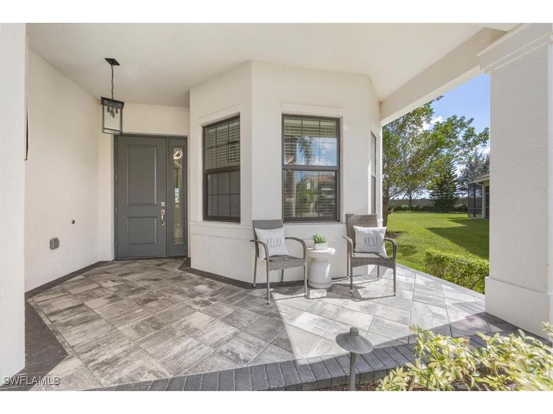 4172 Crescent Court Naples FL 34119 225076264 image3