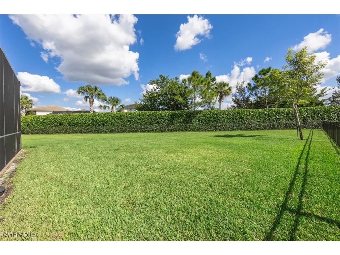 4172 Crescent Court Naples FL 34119 225076264 image34