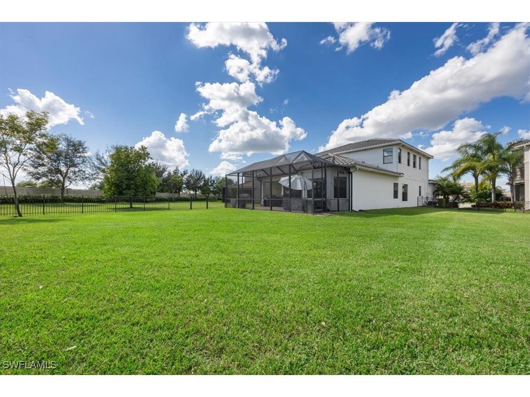 4172 Crescent Court Naples FL 34119 225076264 image36